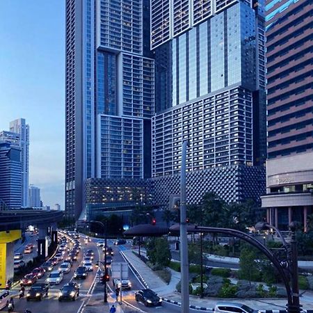 Klcc Beyond Hospitality Suites Platinum 쿠알라룸푸르 외부 사진