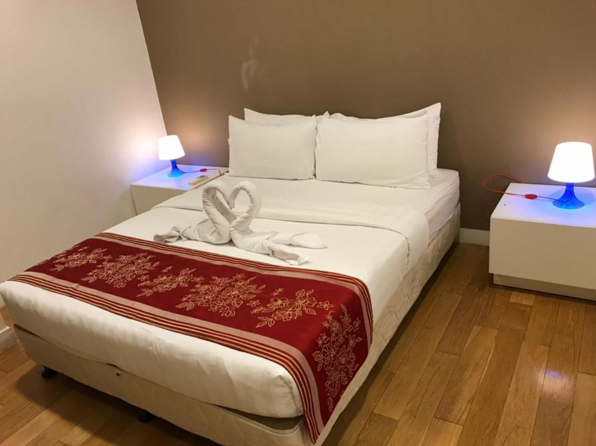 Klcc Beyond Hospitality Suites Platinum 쿠알라룸푸르 외부 사진