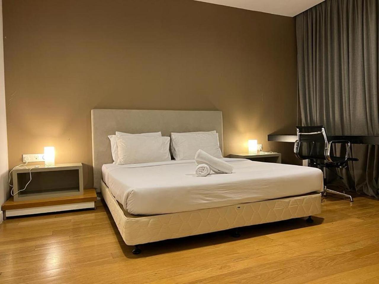 Klcc Beyond Hospitality Suites Platinum 쿠알라룸푸르 외부 사진