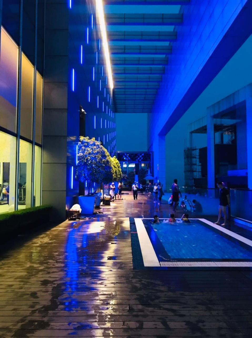 Klcc Beyond Hospitality Suites Platinum 쿠알라룸푸르 외부 사진