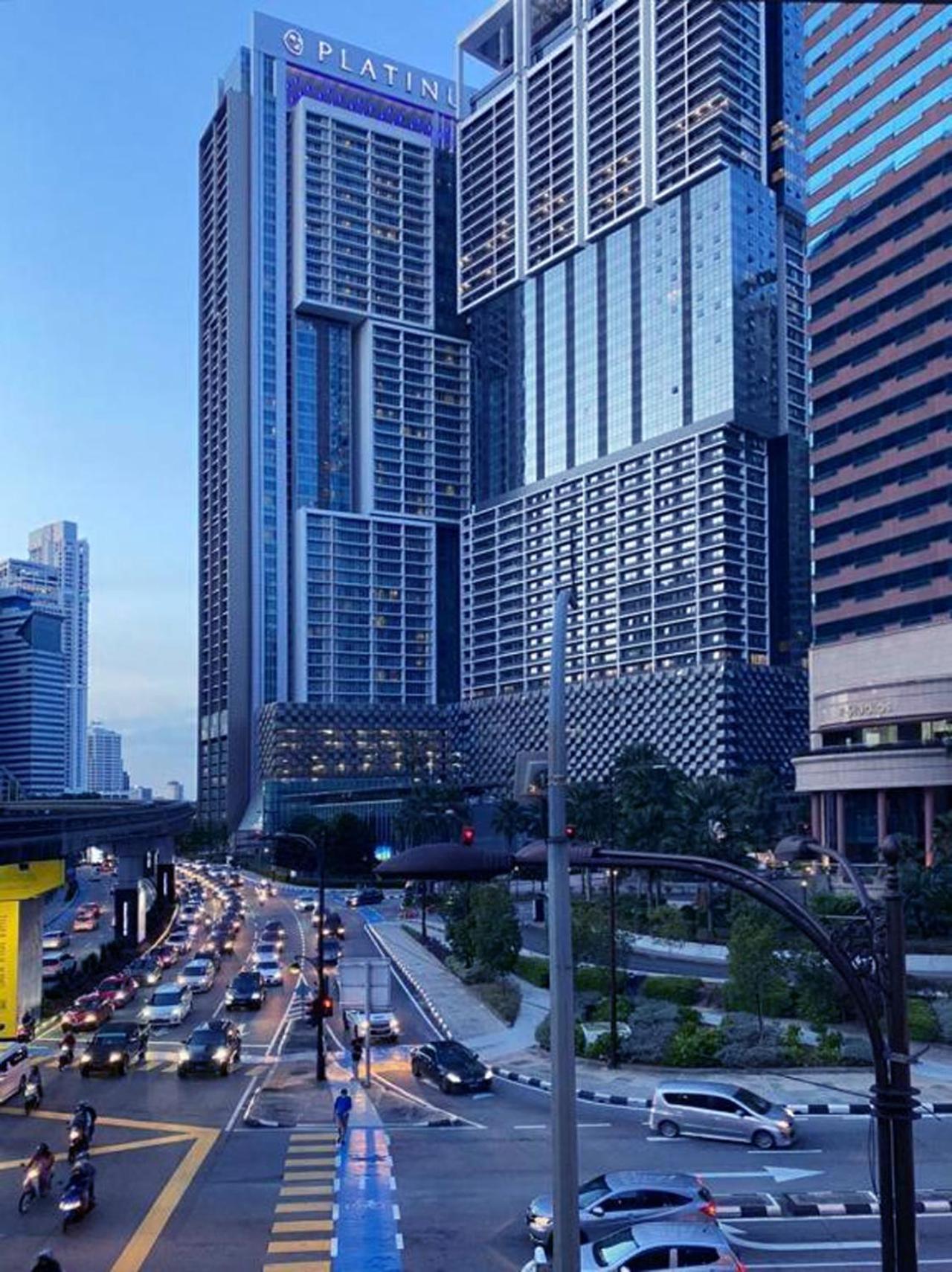 Klcc Beyond Hospitality Suites Platinum 쿠알라룸푸르 외부 사진